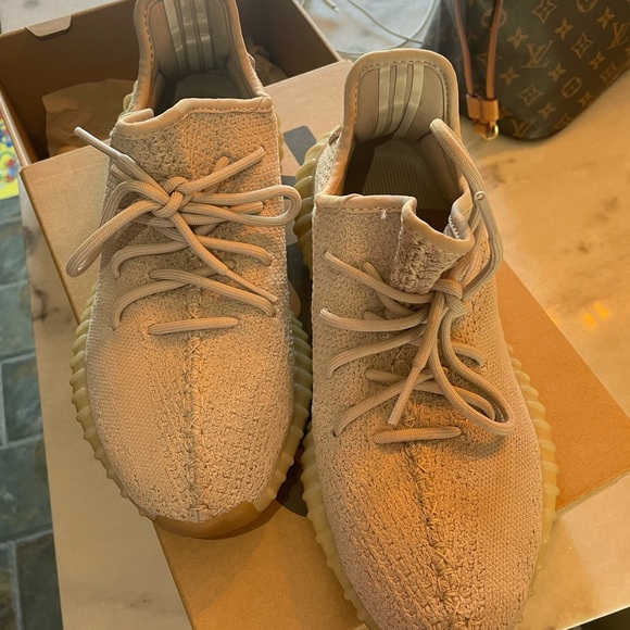 Yeezy Boost 350: Sesame, Men’s - Picture 4 of 4